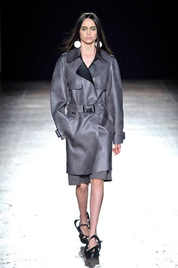 Fotoservizio/FW 2016-2017/WOMEN/ATSUSHI NAKASHIMA/DP2/6