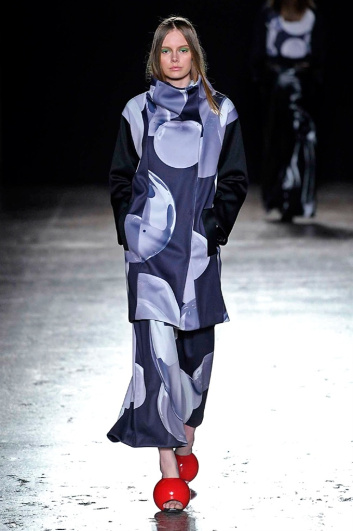 Fotoservizio/FW 2016-2017/WOMEN/ATSUSHI NAKASHIMA/DP2/13
