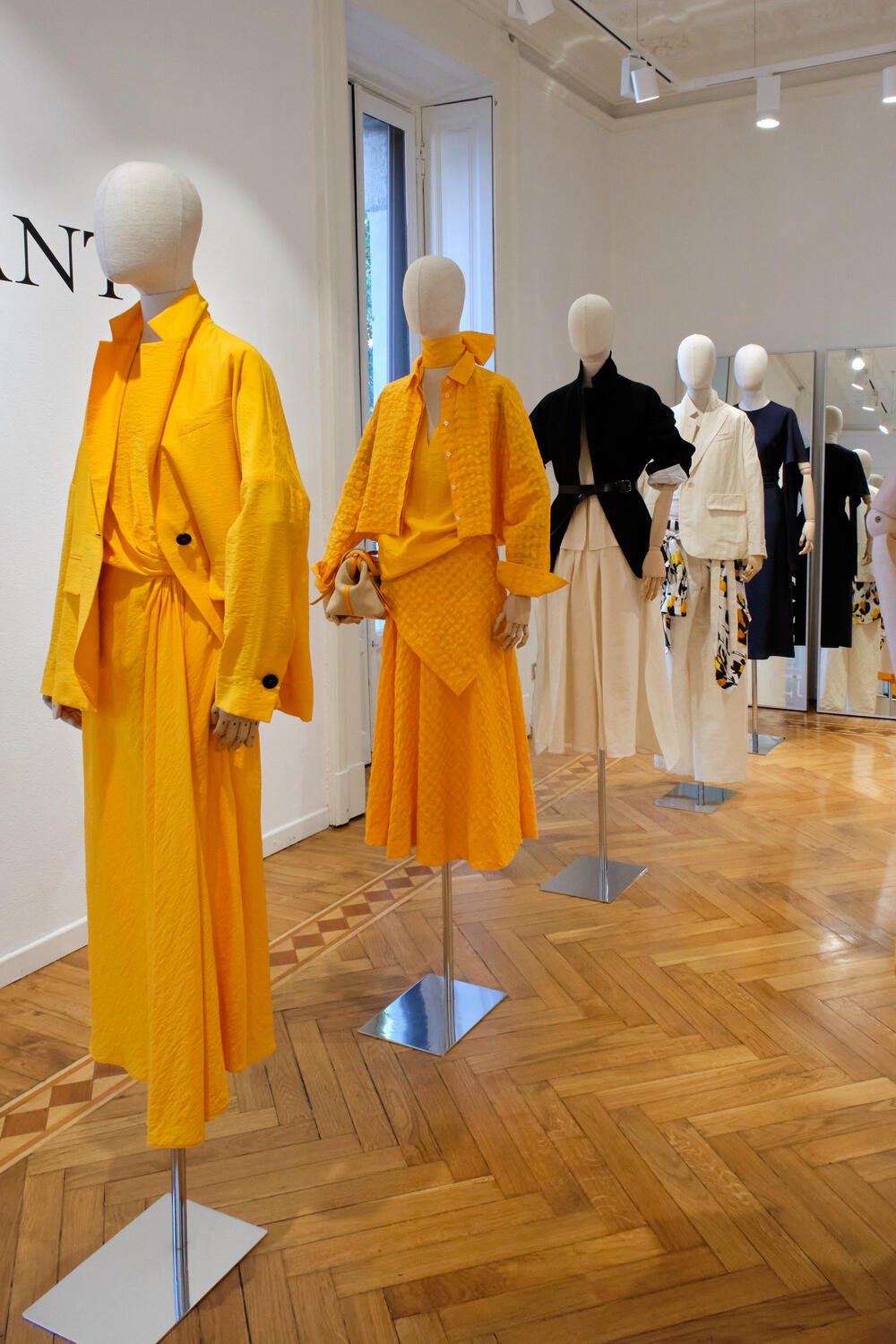 MANTÙ WOMEN SS 2027 - Foto #1