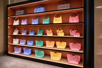 Fotoservizio/SS 2026/DESIGN/EVENTO/MOYNAT/DP2/11
