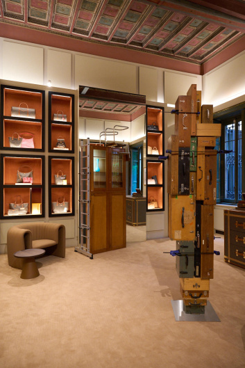 Fotoservizio/SS 2026/DESIGN/EVENTO/MOYNAT/DP2/18