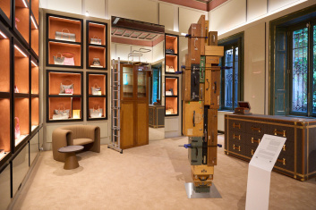 Fotoservizio/SS 2026/DESIGN/EVENTO/MOYNAT/DP2/19