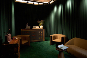 Fotoservizio/SS 2026/DESIGN/EVENTO/MOYNAT/DP2/45