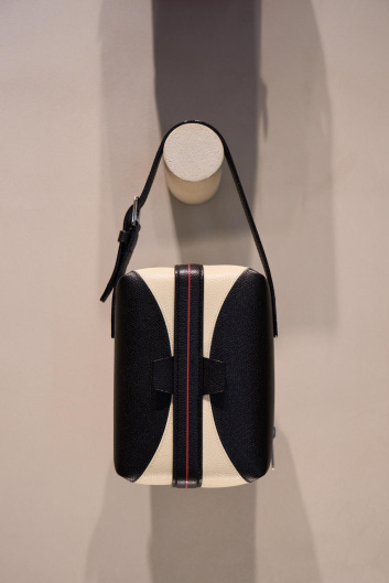 Fotoservizio/SS 2026/DESIGN/EVENTO/VALEXTRA/DP2/15