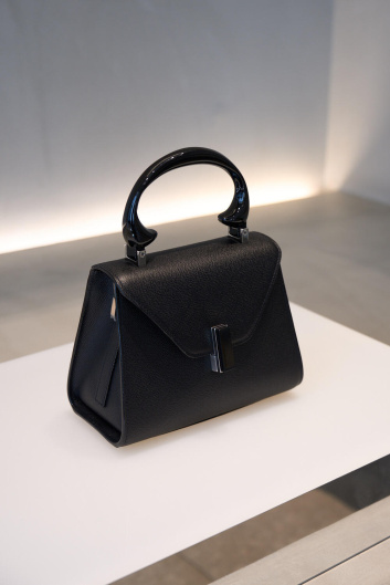Fotoservizio/SS 2026/DESIGN/EVENTO/VALEXTRA/DP2/17