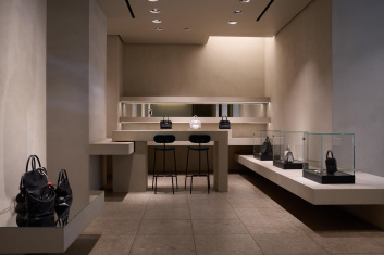 Fotoservizio/SS 2026/DESIGN/EVENTO/VALEXTRA/DP2/25