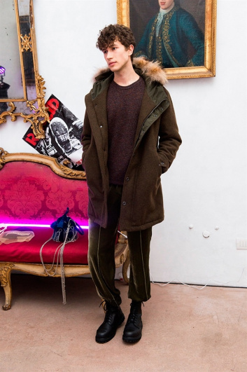Fotoservizio/FW 2016-2017/WOMEN/DONDUP/DP2/32