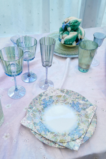 LUISA BECCARIA HOME