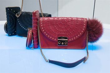 Fotoservizio/FW 2016-2017/WOMEN/FURLA/DP2/31