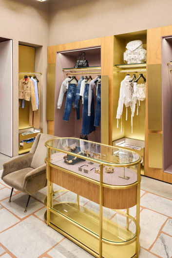 Fotoservizio/SS 2026/DESIGN/EVENTO/DSQUARED2/DP2/17