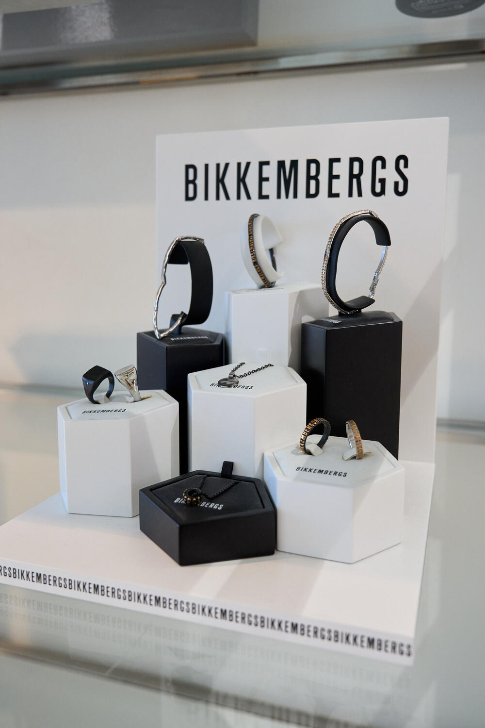 BIKKEMBERGS MEN SS 2027 - Foto #49