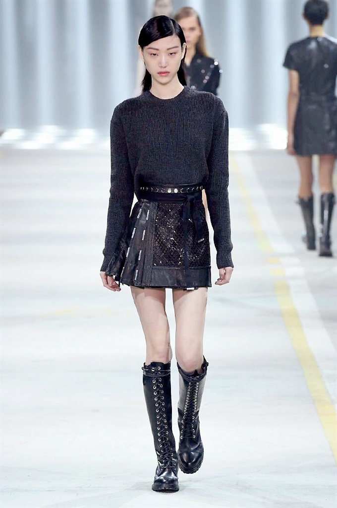 Fotoservizio/FW 2016-2017/WOMEN/DIESEL BLACK GOLD/DP2/4