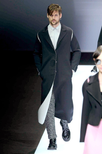 Fotoservizio/FW 2016-2017/WOMEN/EMPORIO ARMANI/DP2/3