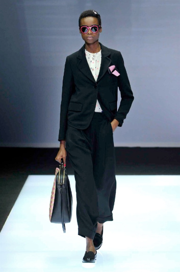 Fotoservizio/FW 2016-2017/WOMEN/EMPORIO ARMANI/DP2/7