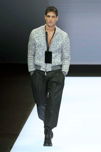 Fotoservizio/FW 2016-2017/WOMEN/EMPORIO ARMANI/DP2/1