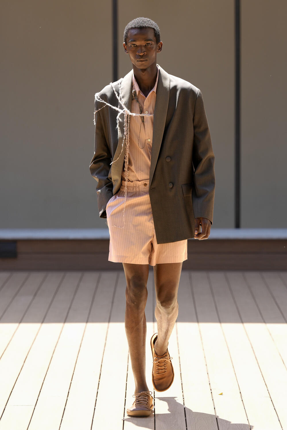 QASIMI MEN SS 2027 - Foto #2