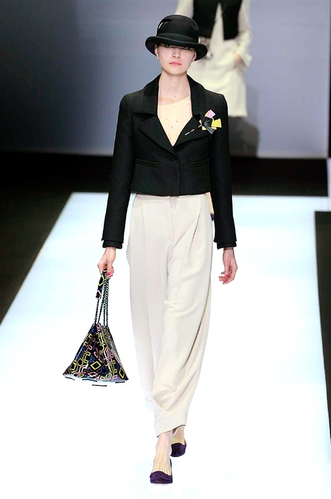 Fotoservizio/FW 2016-2017/WOMEN/EMPORIO ARMANI/DP2/6