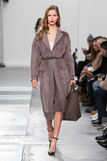 Fotoservizio/FW 2016-2017/WOMEN/AGNONA/DP2/37