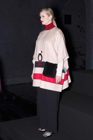 Fotoservizio/FW 2016-2017/WOMEN/MARINA RINALDI/DP2/7