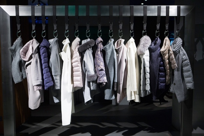Fotoservizio/FW 2016-2017/WOMEN/HERNO/DP2/30