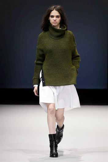 Fotoservizio/FW 2016-2017/WOMEN/UJOH/DP2/0