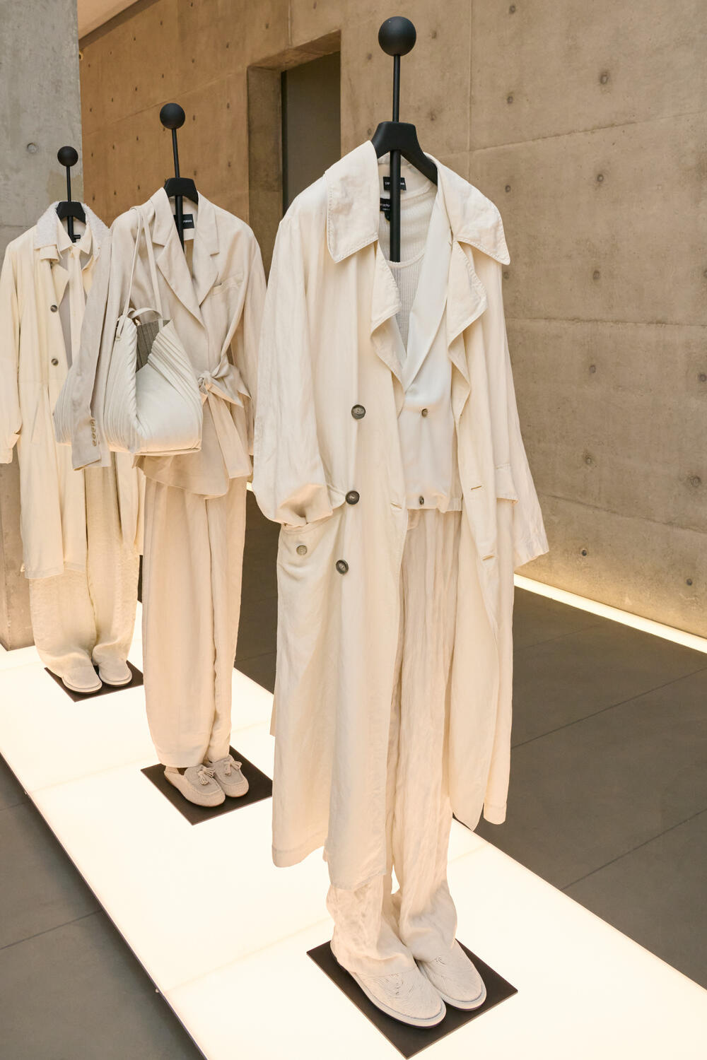 EMPORIO ARMANI WOMEN SS 2027 - Foto #12