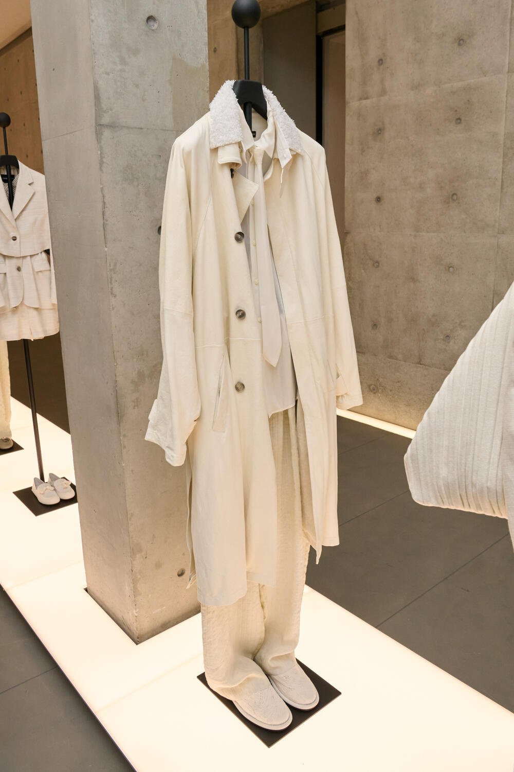 EMPORIO ARMANI WOMEN SS 2027 - Foto #17