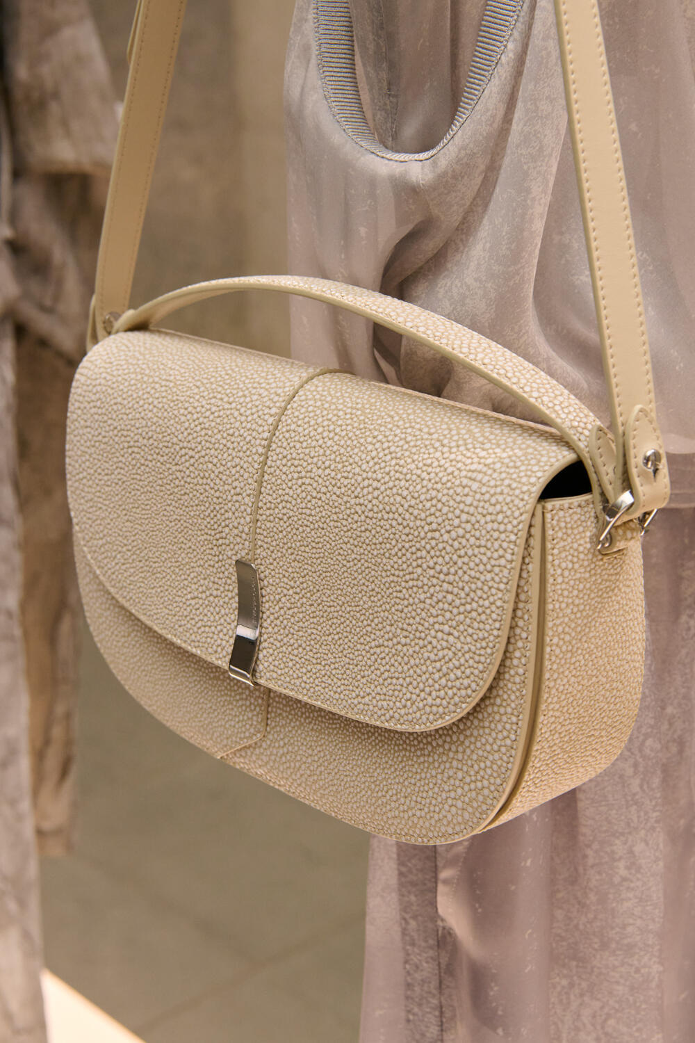 EMPORIO ARMANI WOMEN SS 2027 - Foto #5