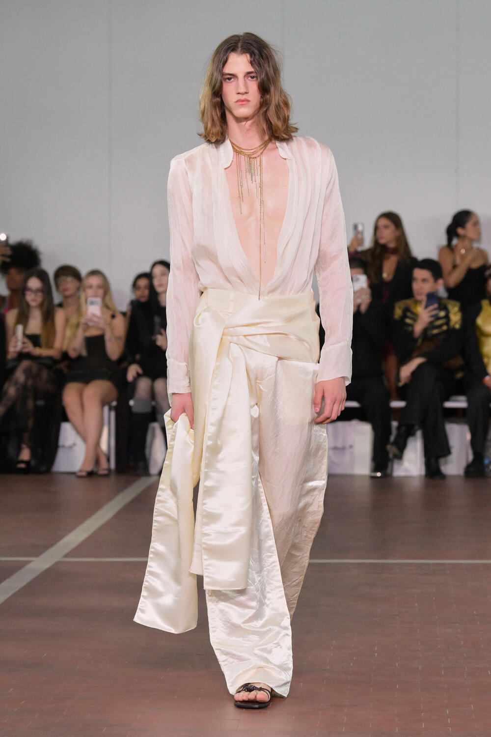 NEITHAN HERBERT WOMEN SS 2027 - Foto #1