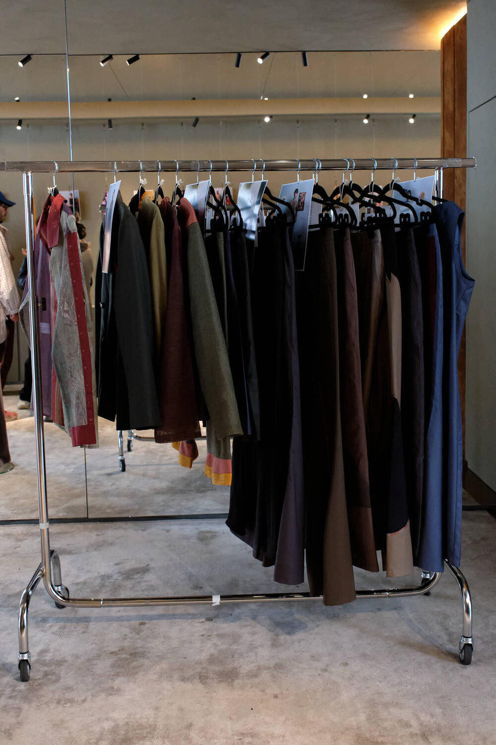ABSENT FINDINGS WOMEN SS 2027 - Foto #36