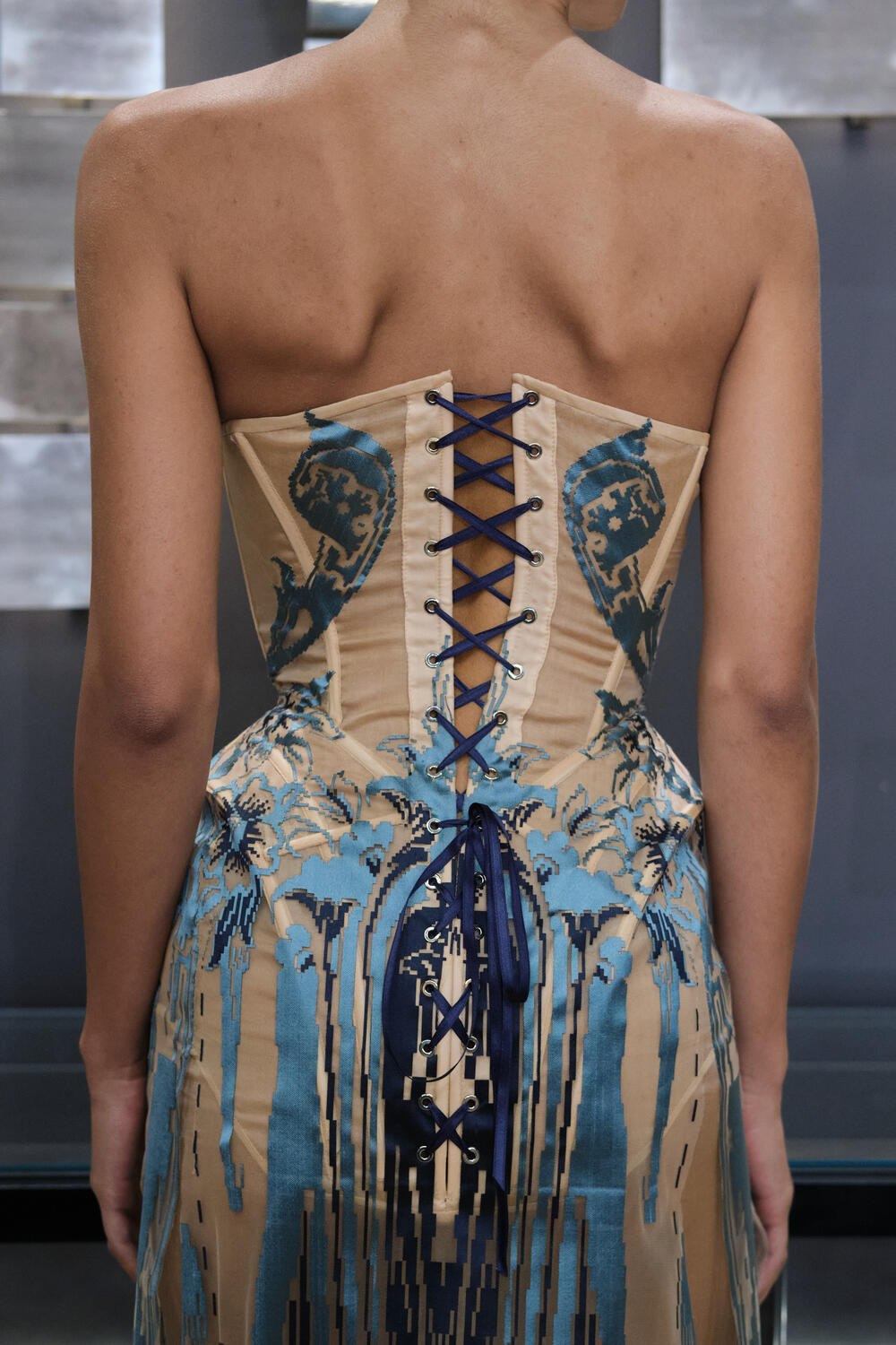 SARA BEHBUD WOMEN SS 2027 - Foto #3