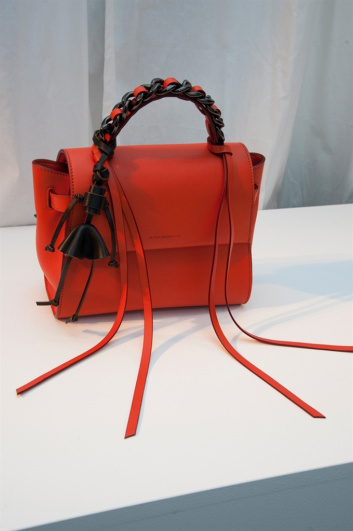 Fotoservizio/FW 2016-2017/WOMEN/ELENA GHISELLINI/DP2/14