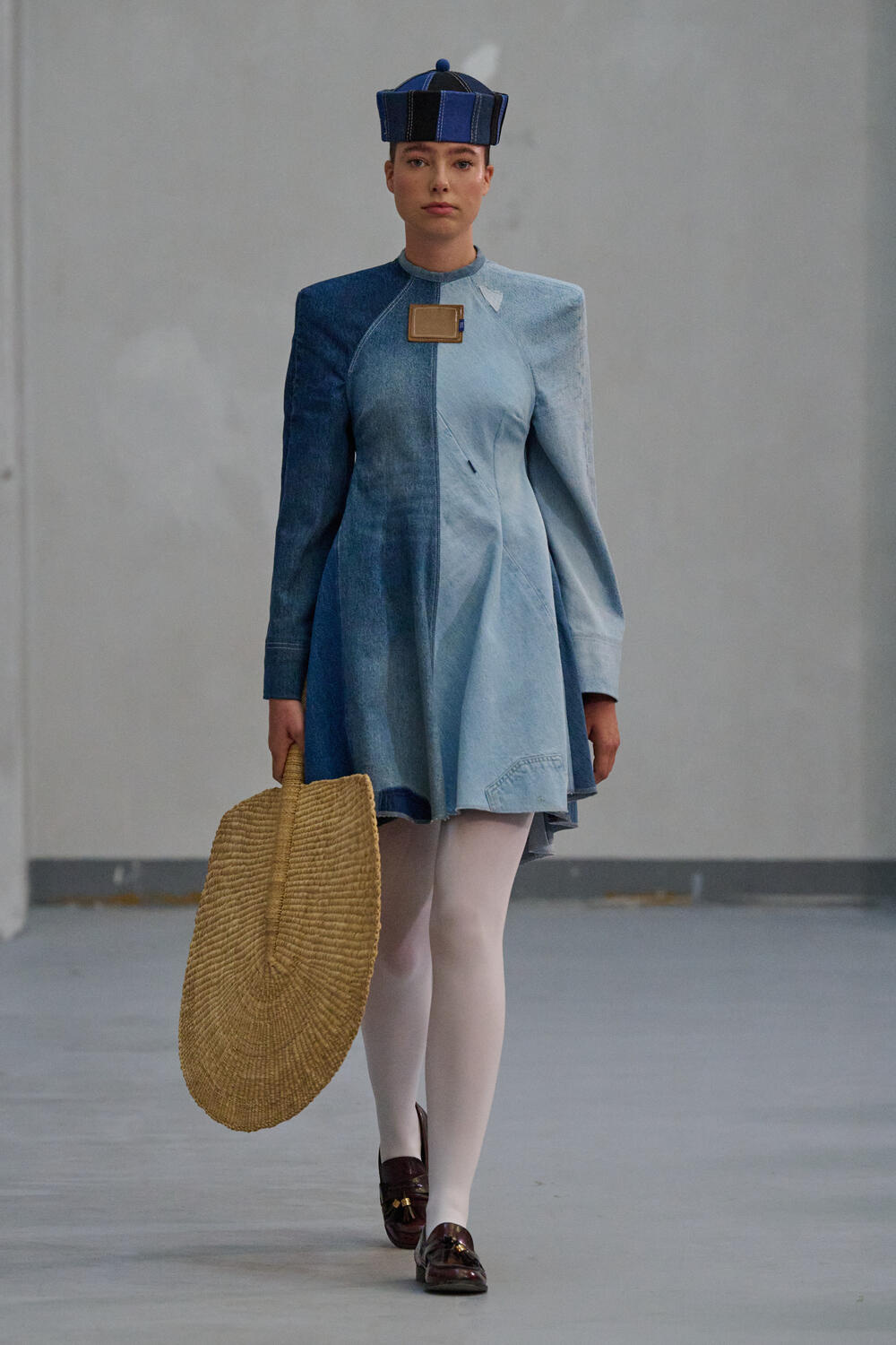 VICTOR-HART WOMEN SS 2027 - Foto #1