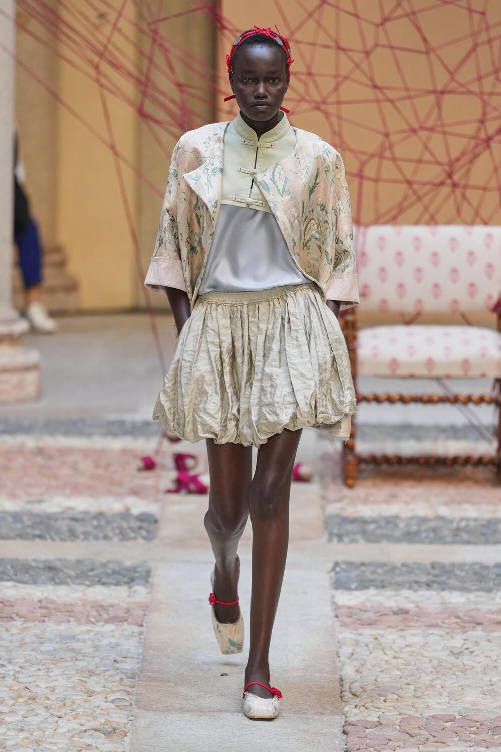 HUI WOMEN SS 2027 - Foto #4