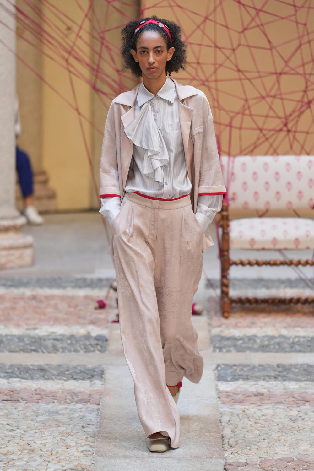 HUI WOMEN SS 2027 - Foto #7