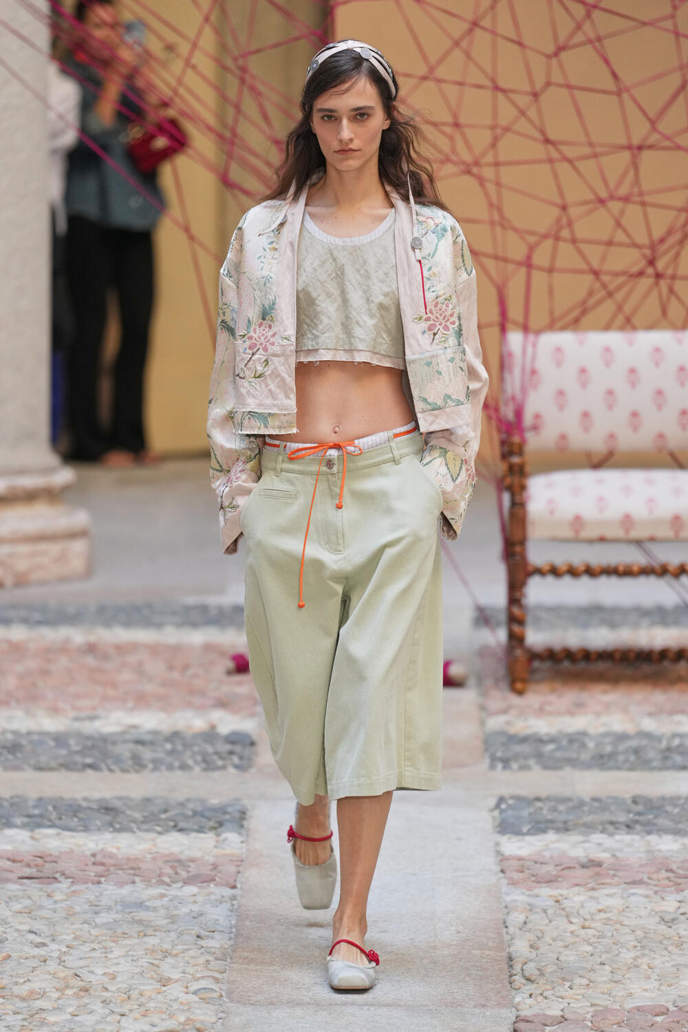 HUI WOMEN SS 2027 - Foto #2