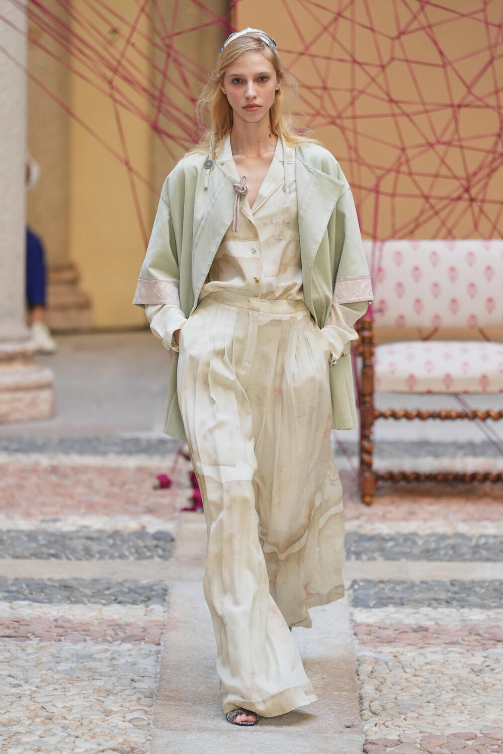 HUI WOMEN SS 2027 - Foto #18