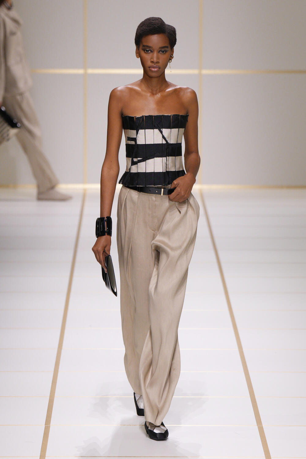 GIORGIO ARMANI WOMEN SS 2027 - Foto #16