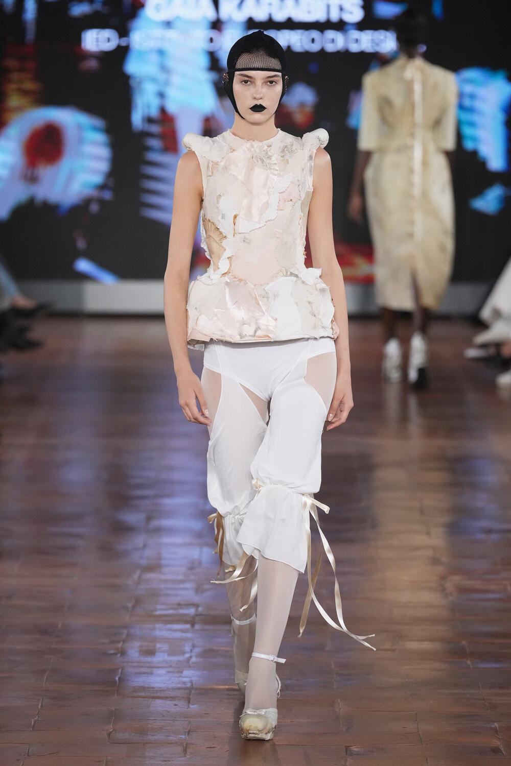 MILANO MODA GRADUATE WOMEN SS 2027 - Foto #12