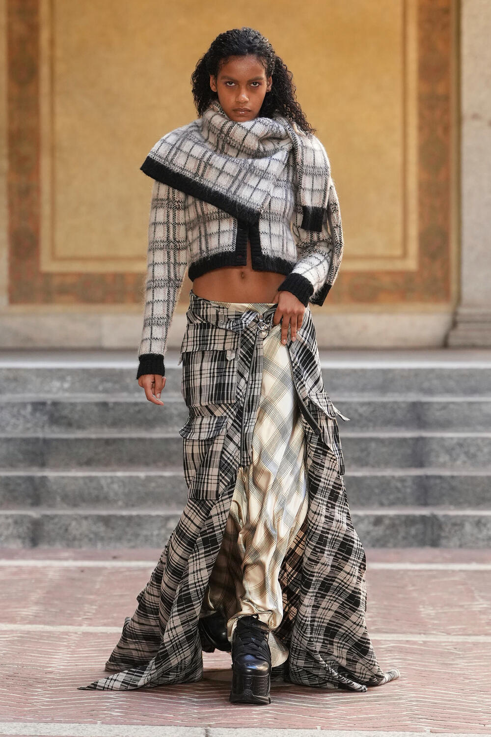 MARQUES' ALMEIDA WOMEN SS 2027 - Foto #4