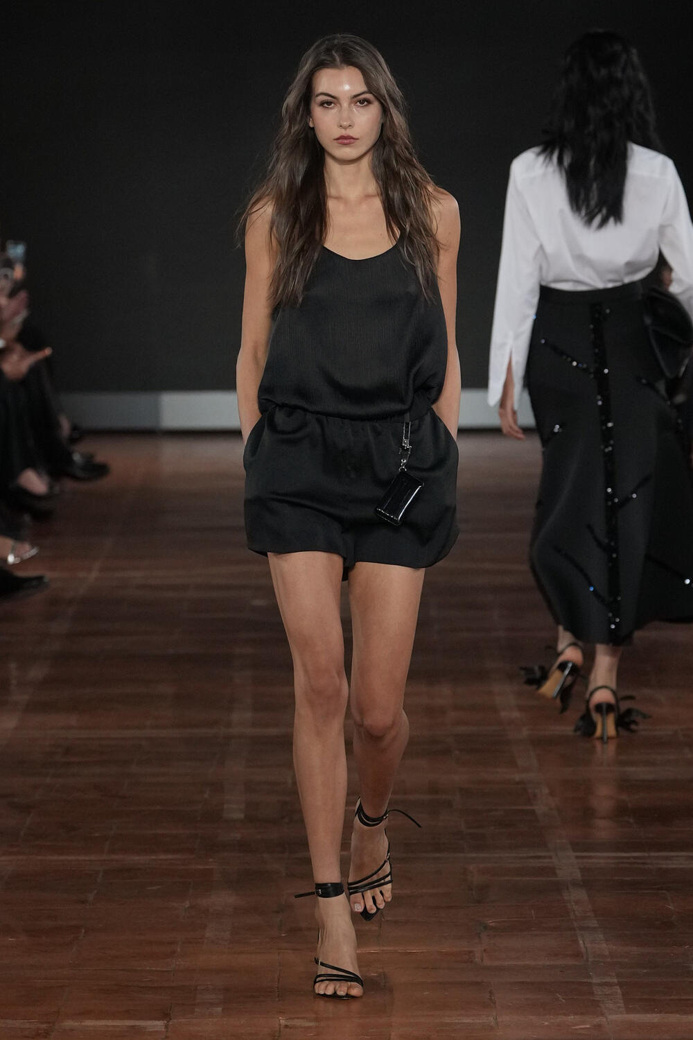 MIGUEL VIEIRA WOMEN SS 2027 - Foto #1