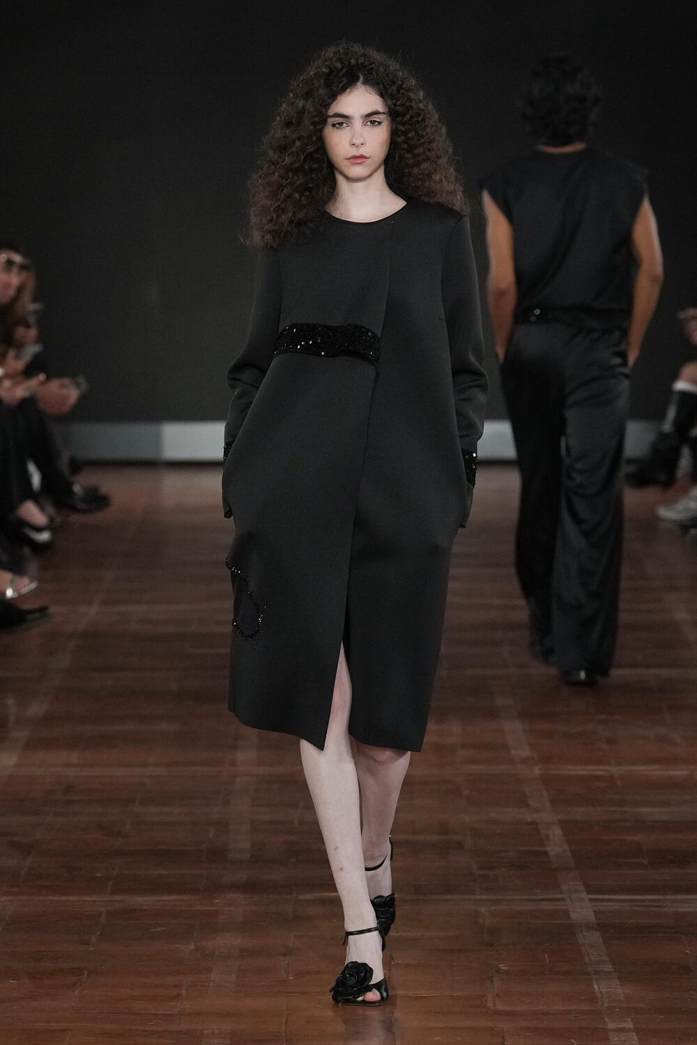 MIGUEL VIEIRA WOMEN SS 2027 - Foto #6
