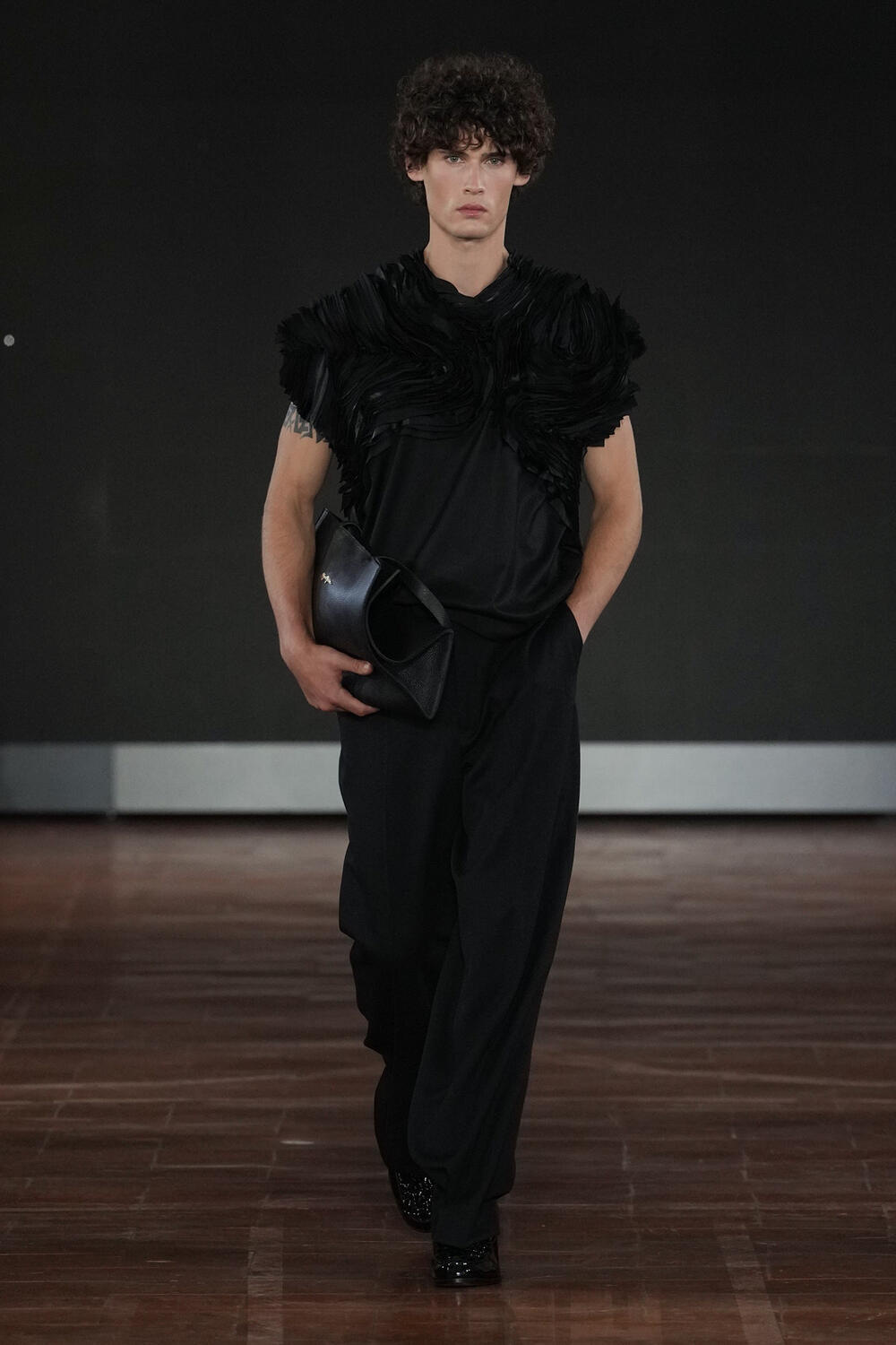 MIGUEL VIEIRA WOMEN SS 2027 - Foto #11