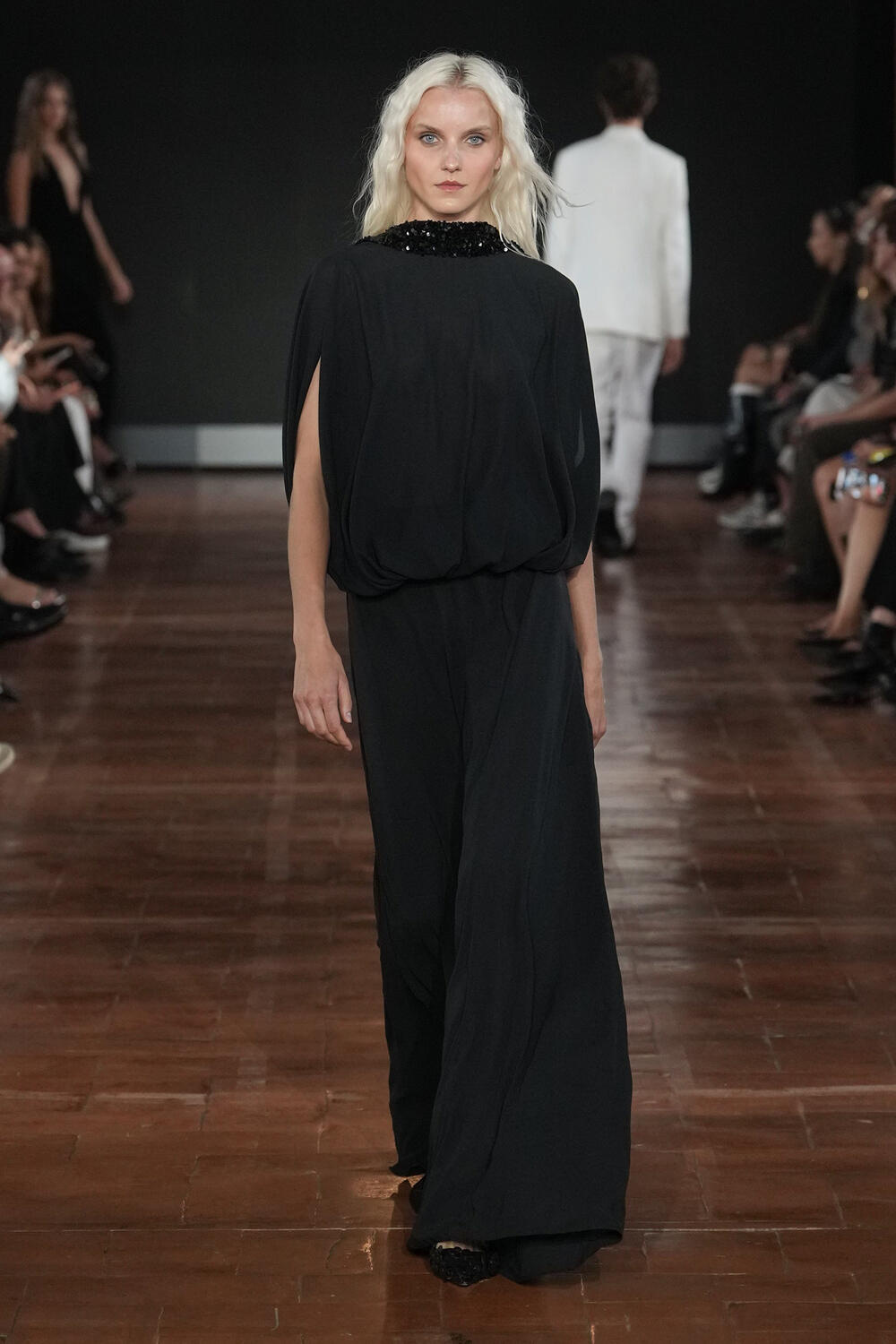 MIGUEL VIEIRA WOMEN SS 2027 - Foto #34