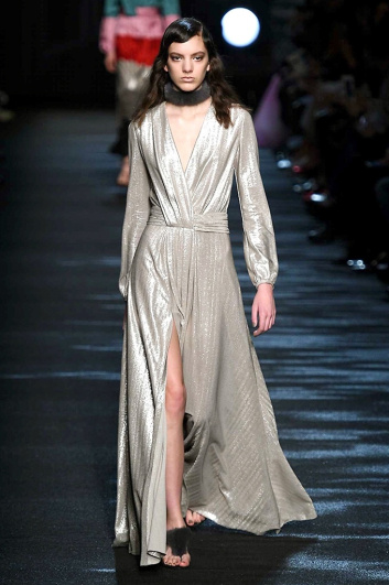 Fotoservizio/FW 2016-2017/WOMEN/BLUMARINE/DP2/10