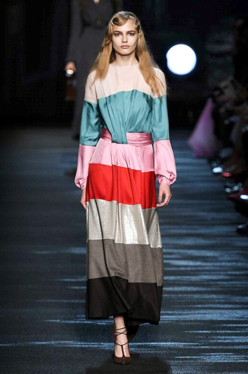 Fotoservizio/FW 2016-2017/WOMEN/BLUMARINE/DP2/11