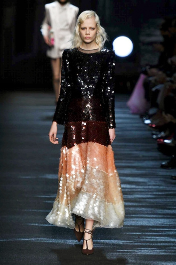 Fotoservizio/FW 2016-2017/WOMEN/BLUMARINE/DP2/15