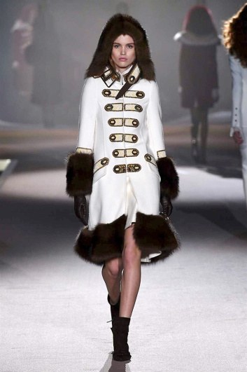Fotoservizio/FW 2016-2017/WOMEN/ERMANNO SCERVINO/DP2/2