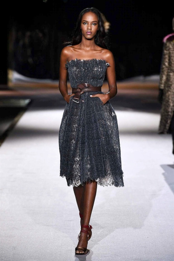 Fotoservizio/FW 2016-2017/WOMEN/ERMANNO SCERVINO/DP2/4