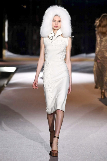 Fotoservizio/FW 2016-2017/WOMEN/ERMANNO SCERVINO/DP2/6